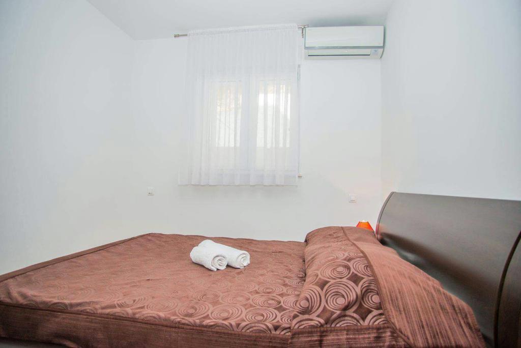 Antonio Apartments On The Beach سبليت المظهر الخارجي الصورة