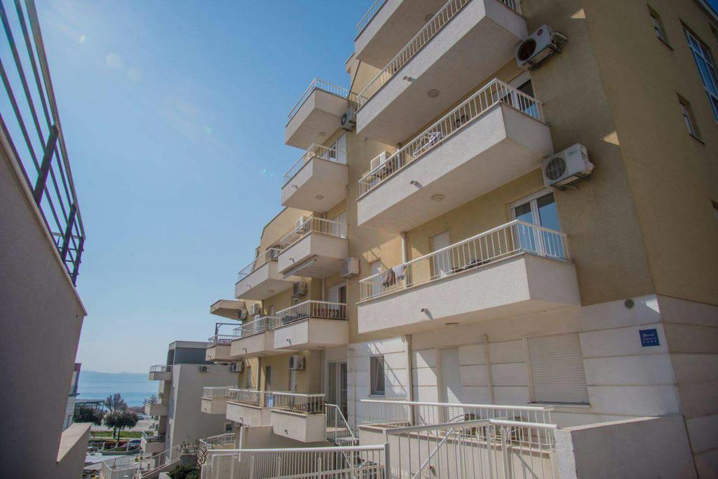 Antonio Apartments On The Beach سبليت المظهر الخارجي الصورة